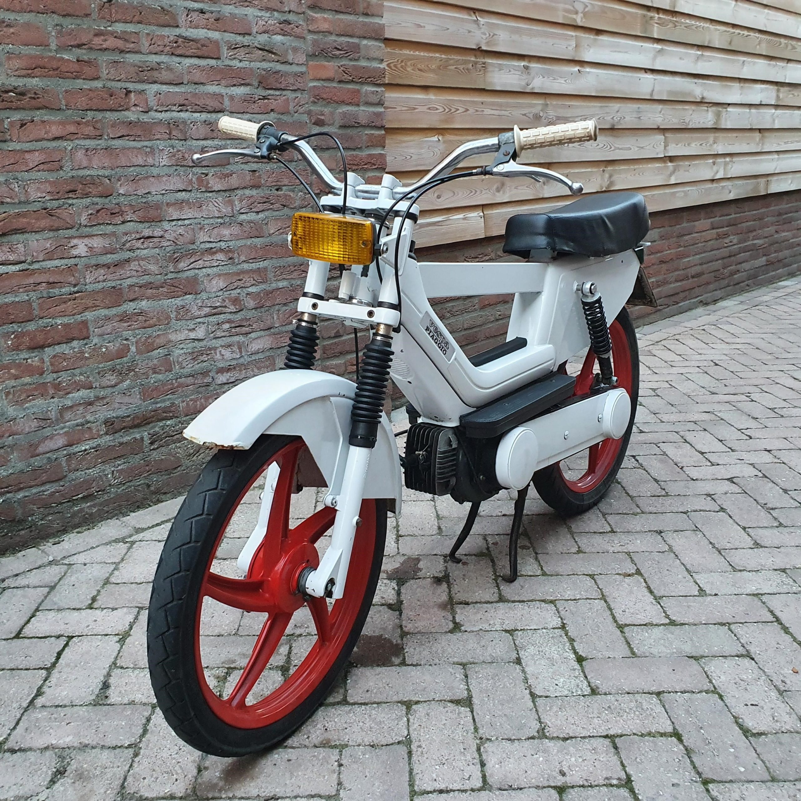 Vespa Si